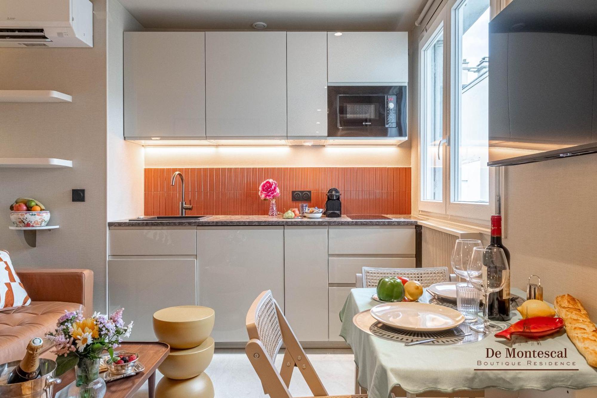 De Montescal Montparnasse Ac Appartment In A Prime Location 22 -36M2 Париж Экстерьер фото