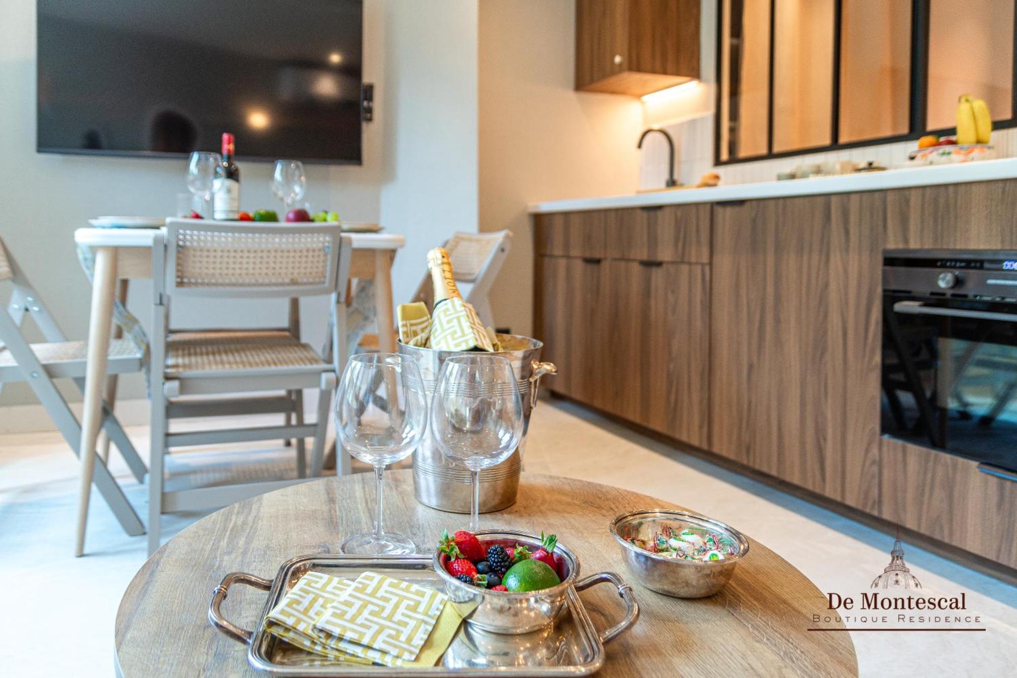 De Montescal Montparnasse Ac Appartment In A Prime Location 22 -36M2 Париж Экстерьер фото